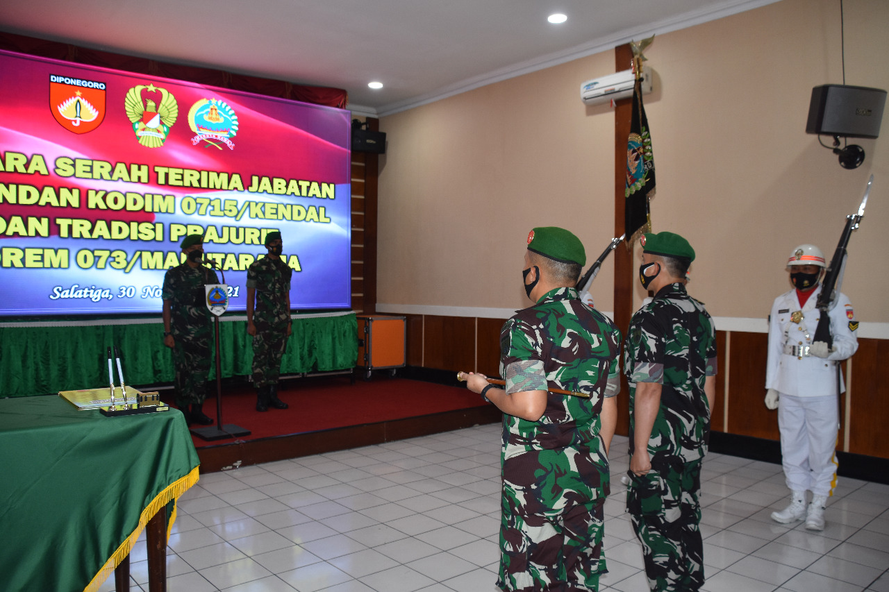 Danrem 073/Makutarama Pimpin Serahterima Jabatan Komandan Kodim 0715/Kendal